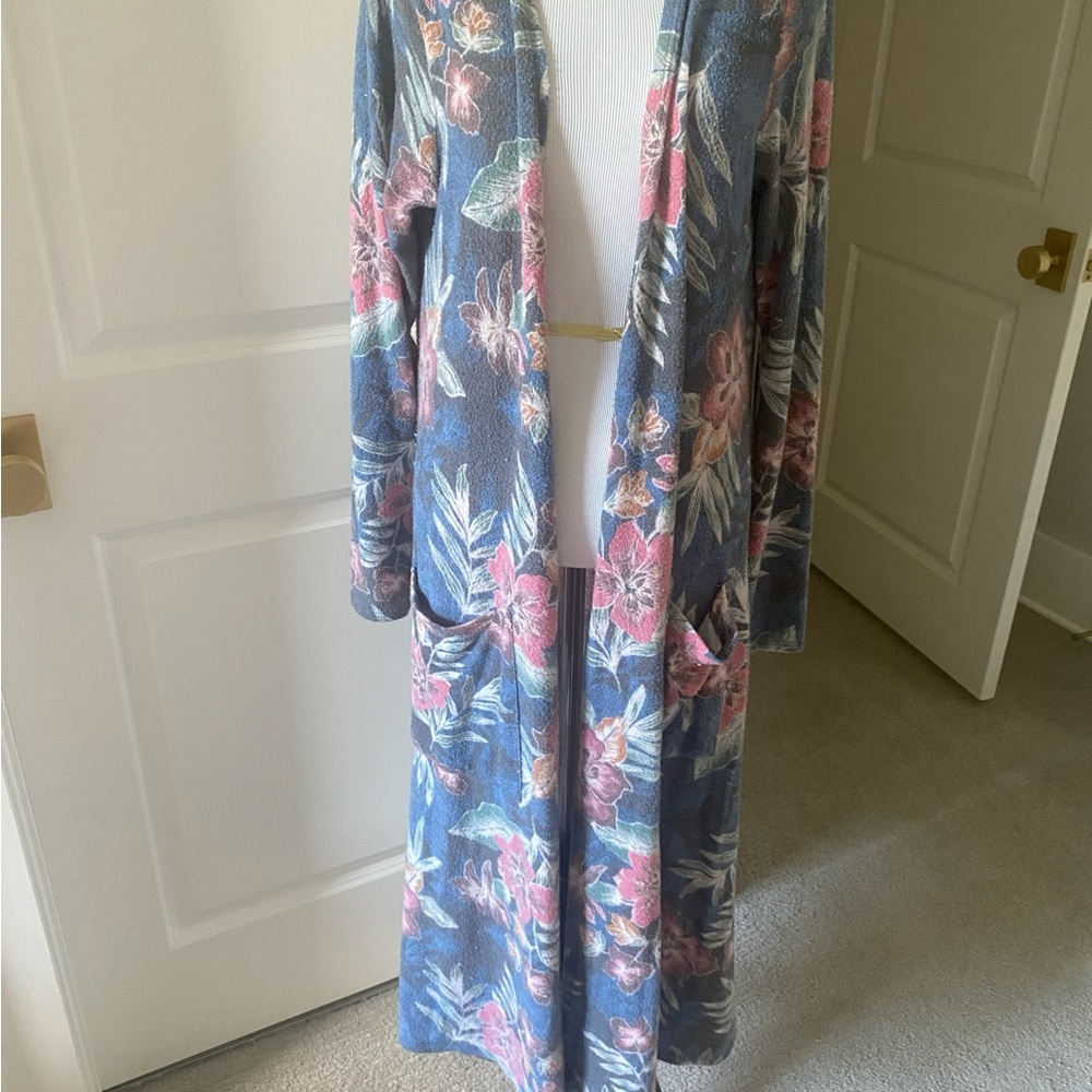 Lularoe longe sleeve floral duster cardigan